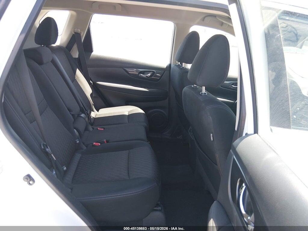 KNMAT2MVXJP525654 2018 NISSAN ROGUE photo no. 8