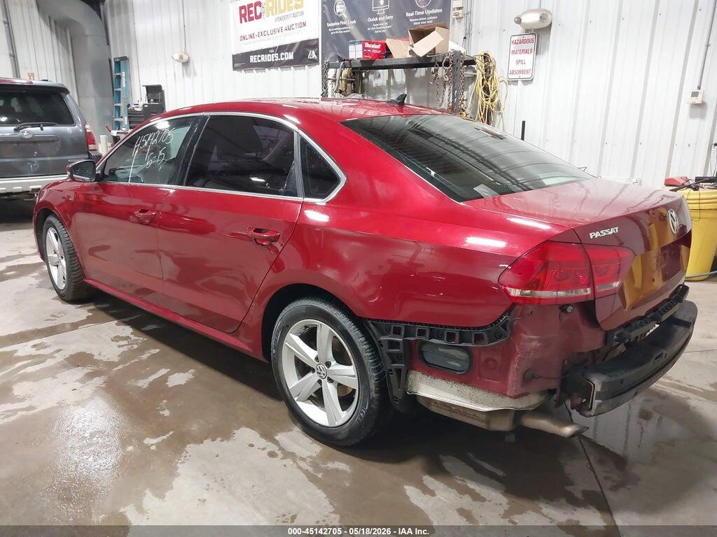 1VWAT7A39FC120929 2015 VOLKSWAGEN PASSAT photo no. 3