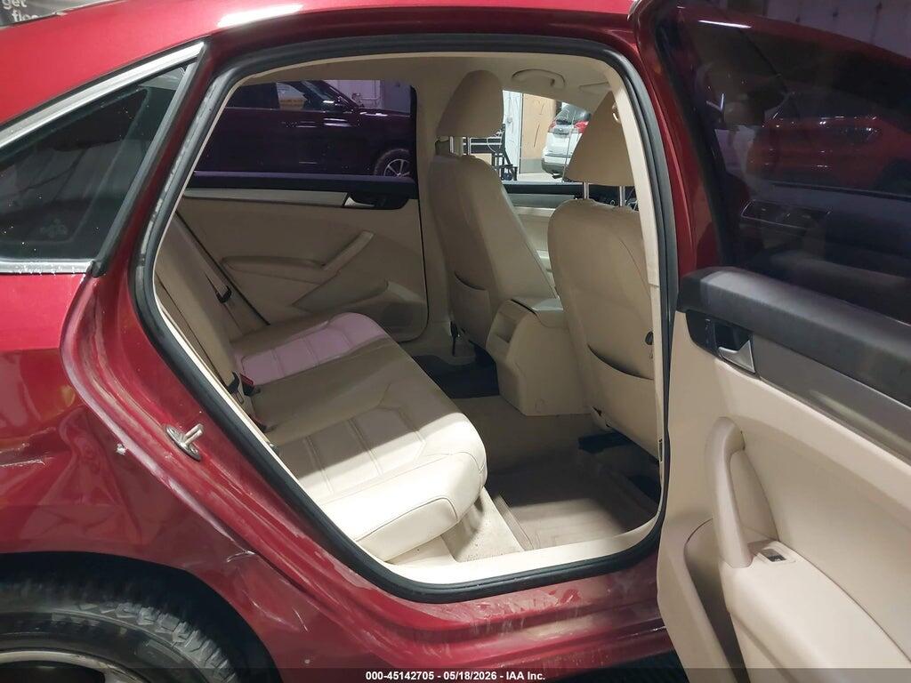 1VWAT7A39FC120929 2015 VOLKSWAGEN PASSAT photo no. 8