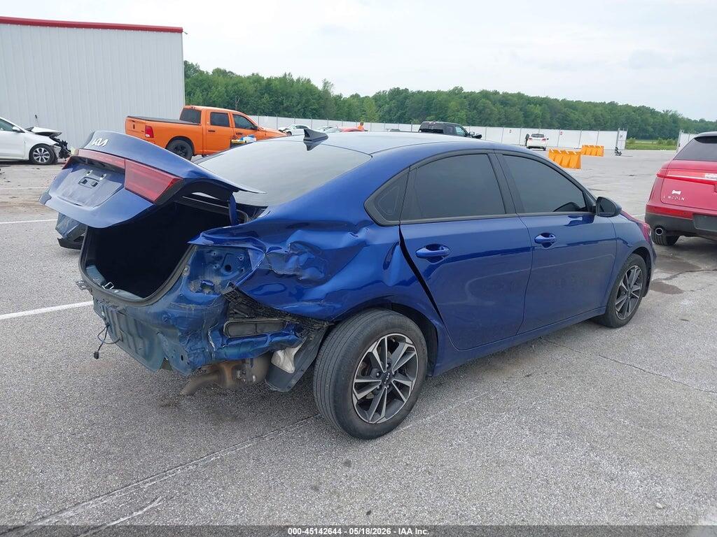 3KPF24AD1PE681137 2023 KIA FORTE photo no. 4