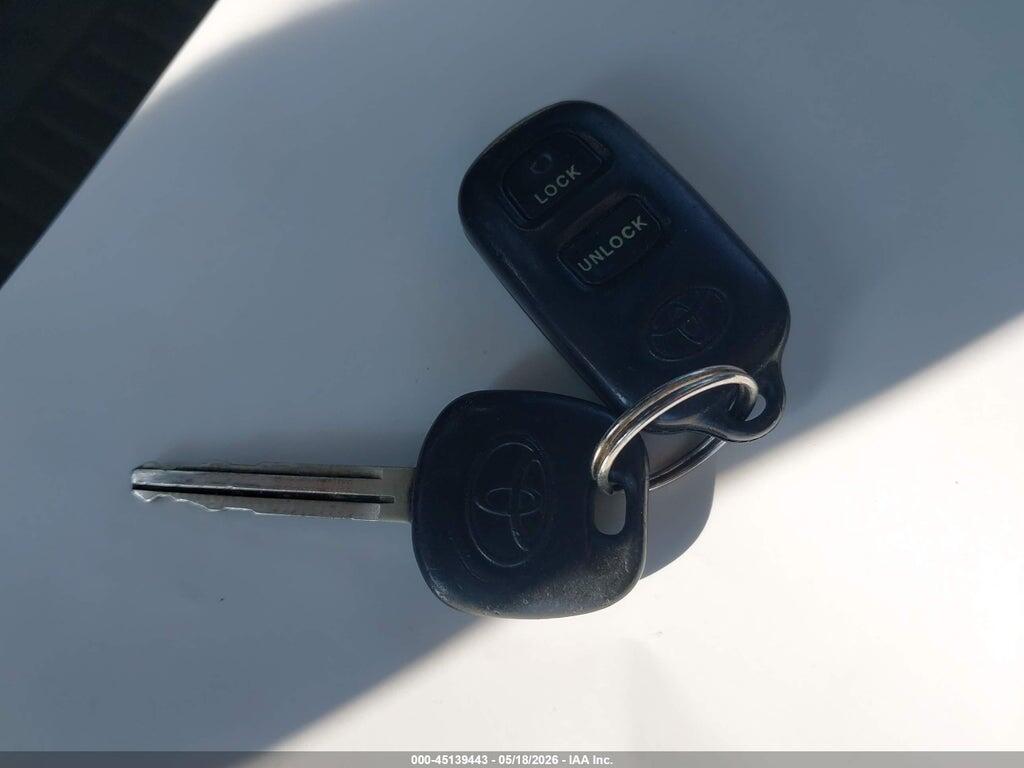 2T1BR32E27C820203 2007 TOYOTA COROLLA photo no. 11