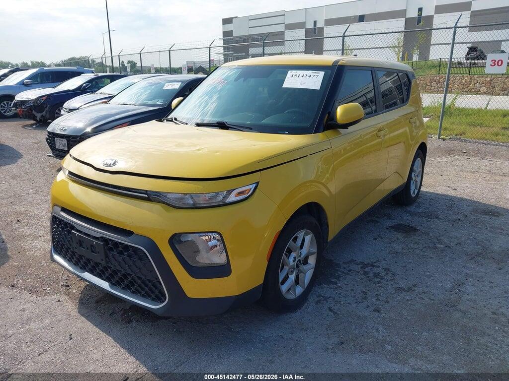KNDJ23AU7L7049838 2020 KIA SOUL photo no. 2