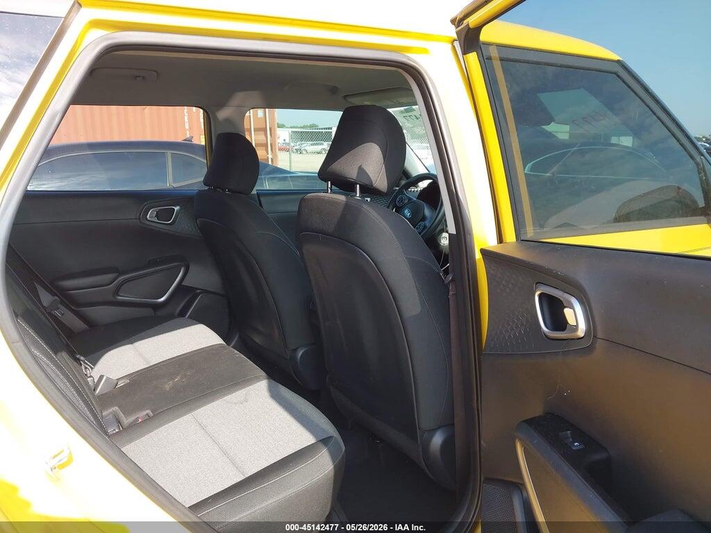 KNDJ23AU7L7049838 2020 KIA SOUL photo no. 8