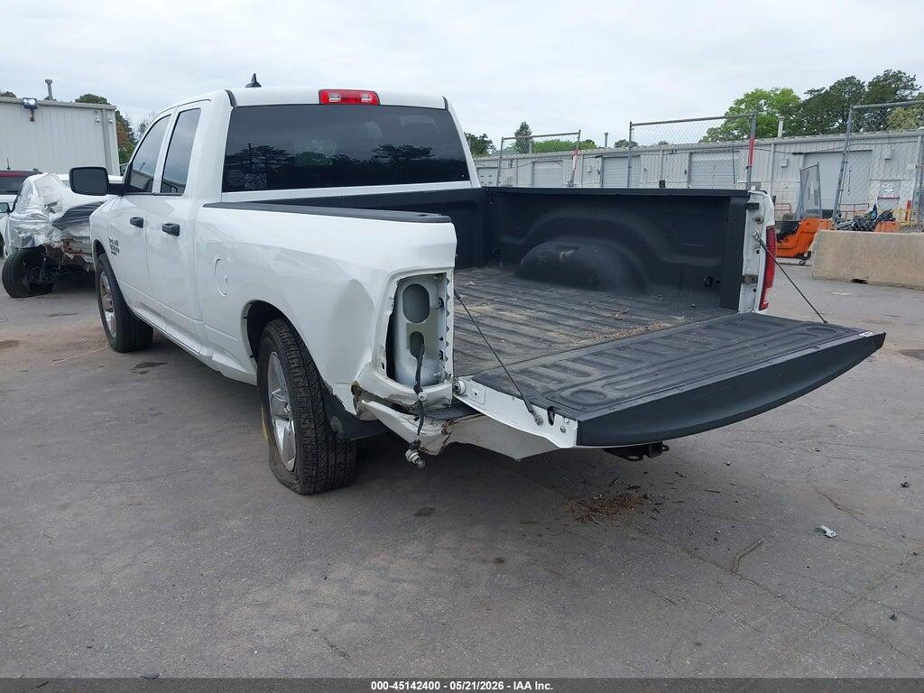 1C6RR7FG7KS590058 2019 RAM 1500 CLASSIC photo no. 3