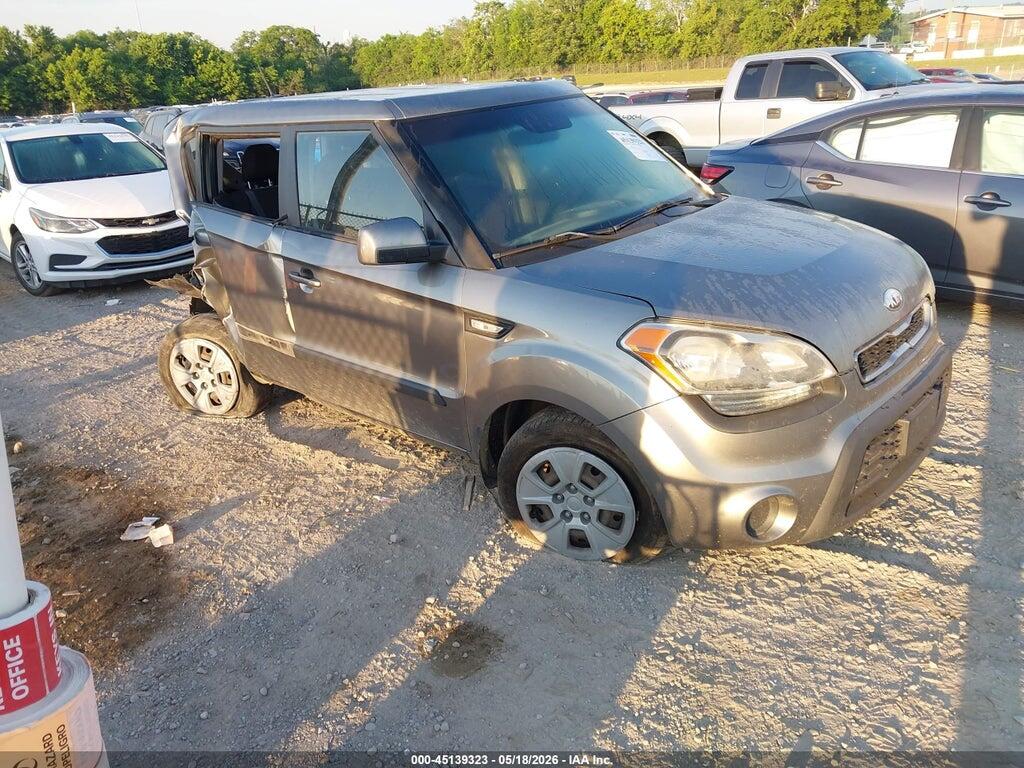KNDJT2A50D7628462 2013 KIA SOUL photo no. 1