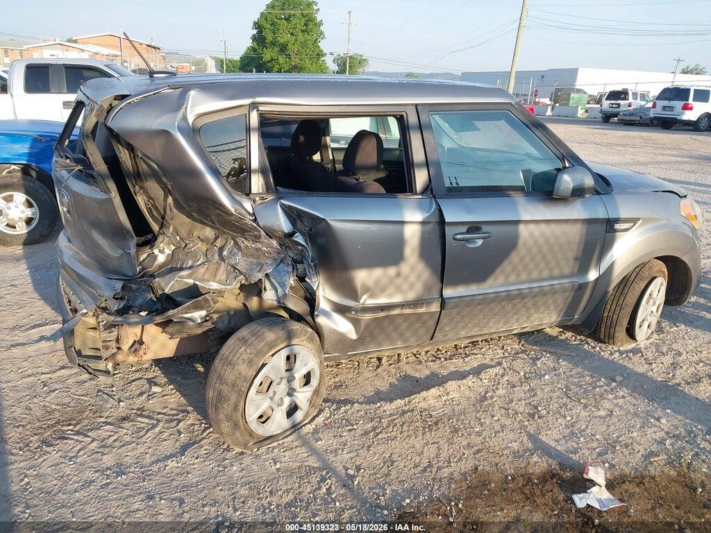 KNDJT2A50D7628462 2013 KIA SOUL photo no. 6