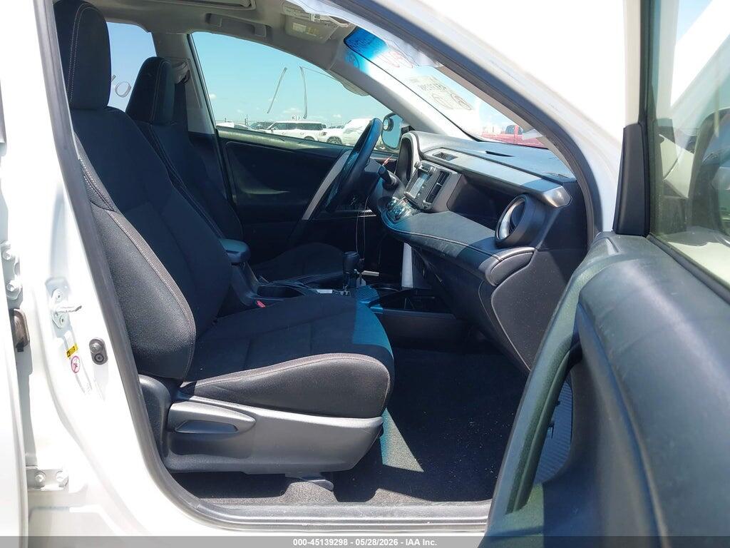 JTMWFREV3FJ039847 2015 TOYOTA RAV4 photo no. 5