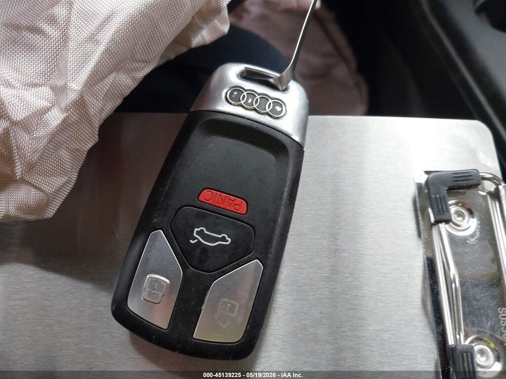 WAULMAF45JA219997 2018 AUDI A4 photo no. 11