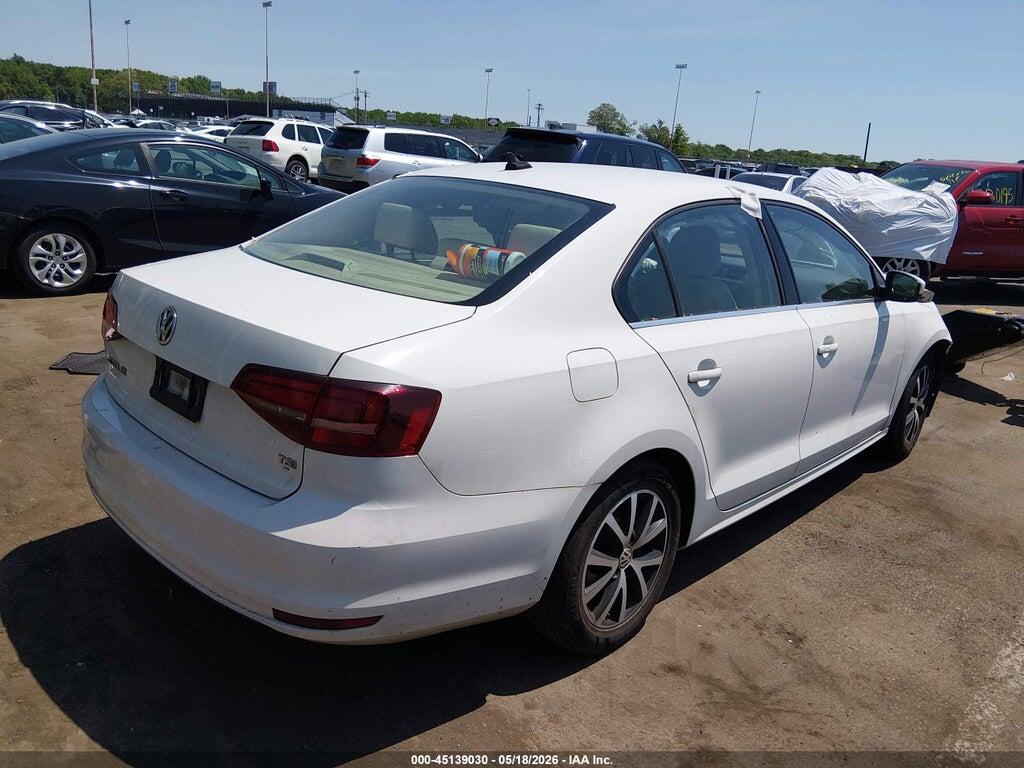 3VWDB7AJ2HM273197 2017 VOLKSWAGEN JETTA photo no. 4