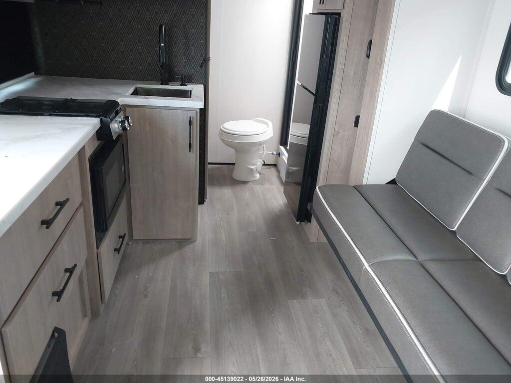 573TE2010T3444171 2025 GRAND DESIGN OTHER photo no. 8