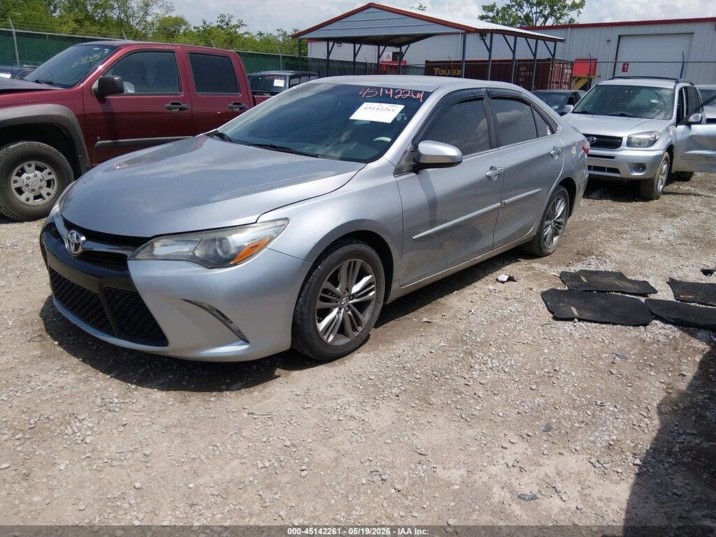 4T1BF1FK6FU071366 2015 TOYOTA CAMRY photo no. 2