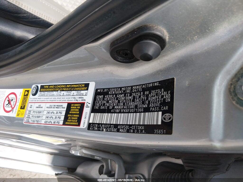 4T1BF1FK6FU071366 2015 TOYOTA CAMRY photo no. 9