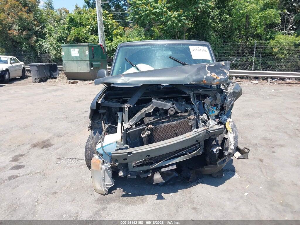 JTLKT324350197792 2005 SCION XB photo no. 12