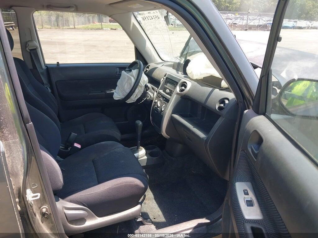 JTLKT324350197792 2005 SCION XB photo no. 5
