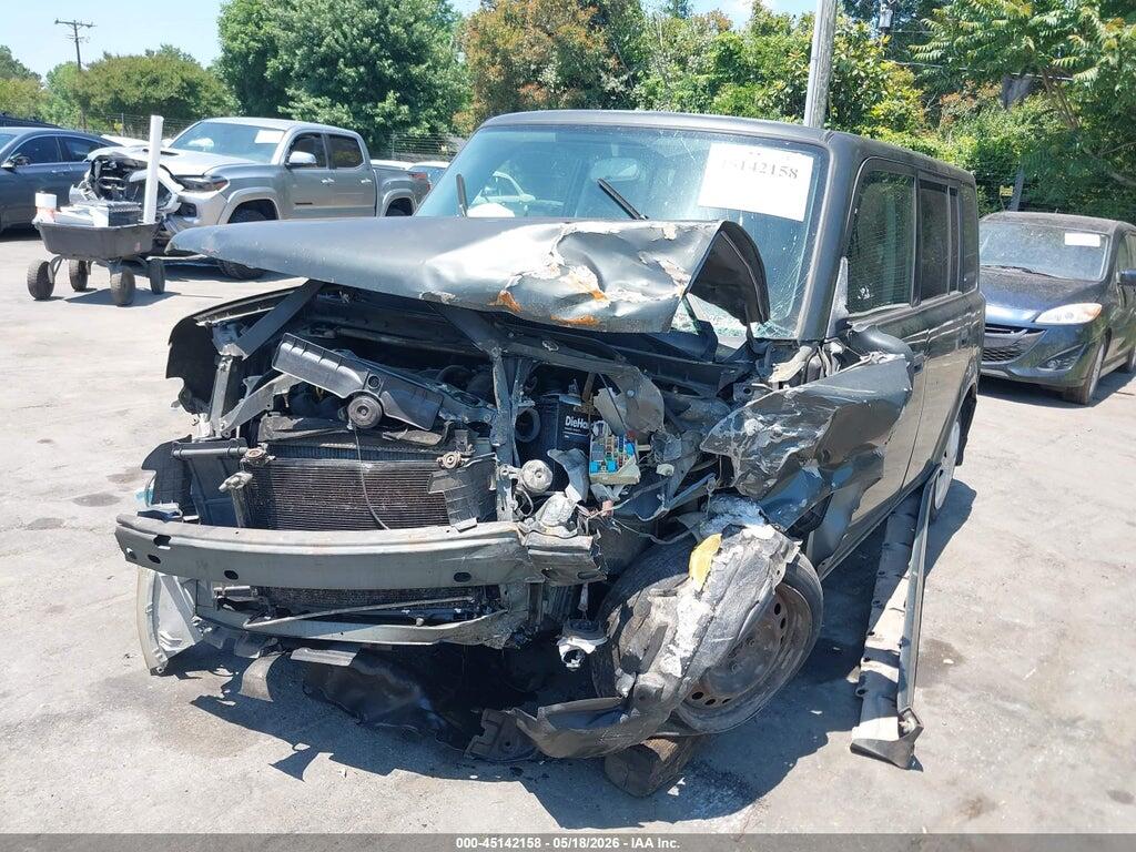 JTLKT324350197792 2005 SCION XB photo no. 6
