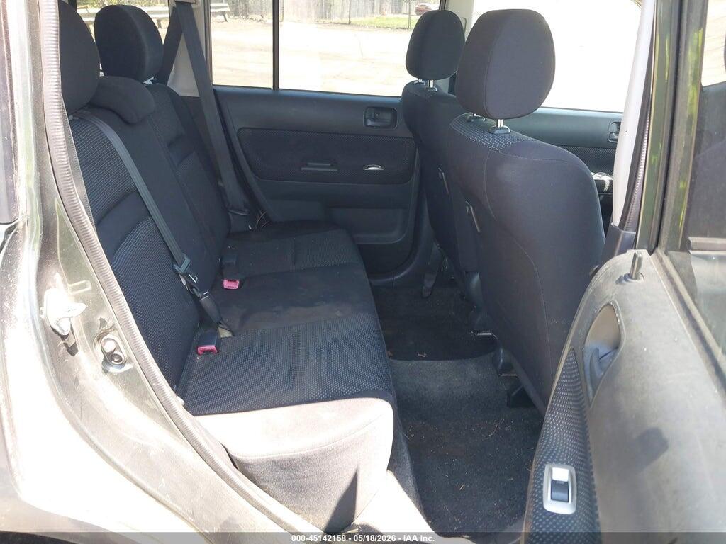 JTLKT324350197792 2005 SCION XB photo no. 8