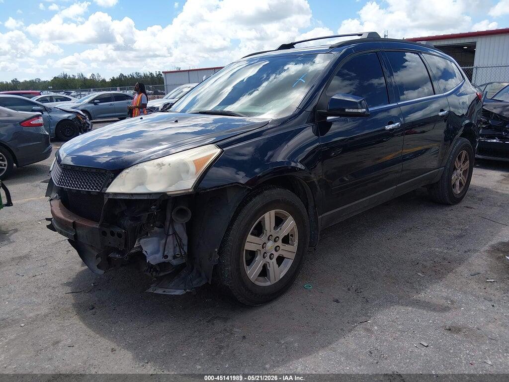 1GNKRGED5BJ367726 2011 CHEVROLET TRAVERSE photo no. 2
