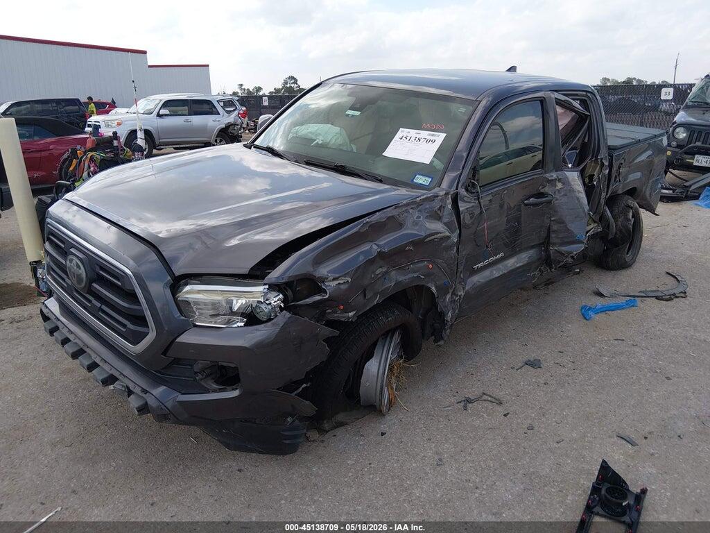 5TFAZ5CN4JX066879 2018 TOYOTA TACOMA photo no. 2