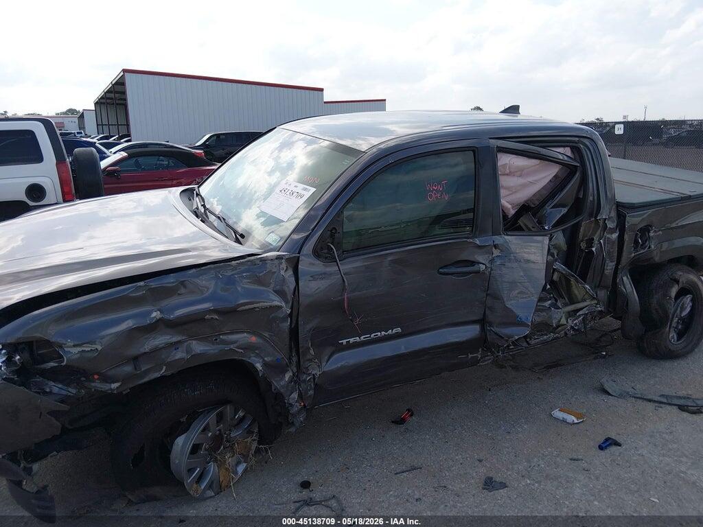5TFAZ5CN4JX066879 2018 TOYOTA TACOMA photo no. 6