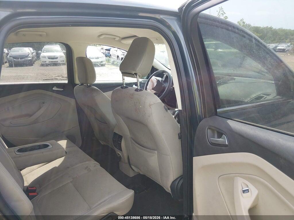 1FMCU0GD5KUB13122 2019 FORD ESCAPE photo no. 8
