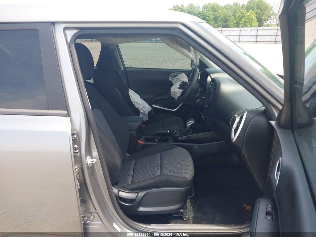 KNDJ23AU9R7908727 2024 KIA SOUL photo no. 5