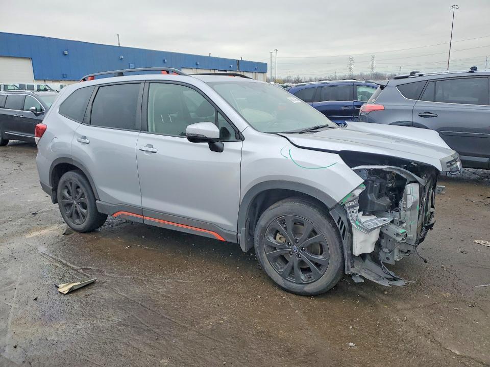 2023 SUBARU FORESTER SPORT — Фото 4 из 13