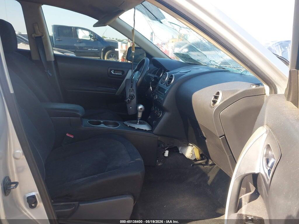 JN8AS5MT0AW028805 2010 NISSAN ROGUE photo no. 5