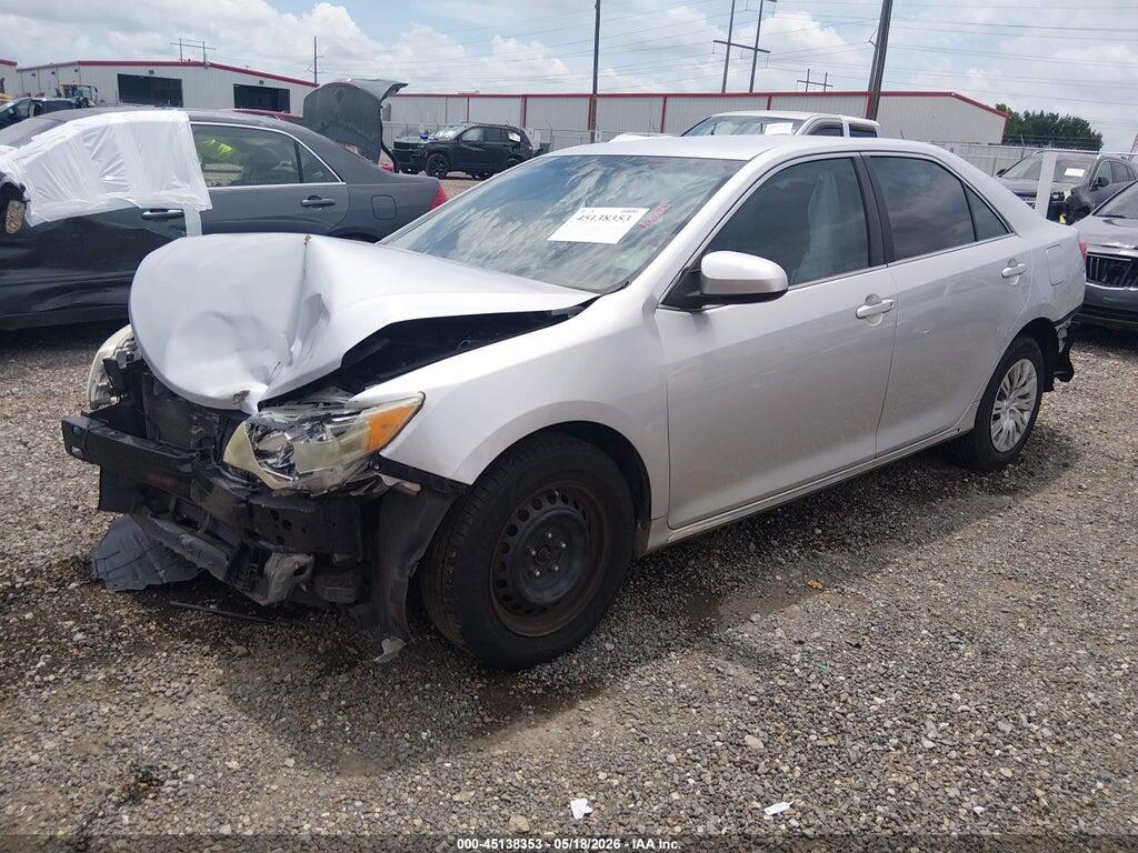 4T4BF1FK4ER408086 2014 TOYOTA CAMRY photo no. 2