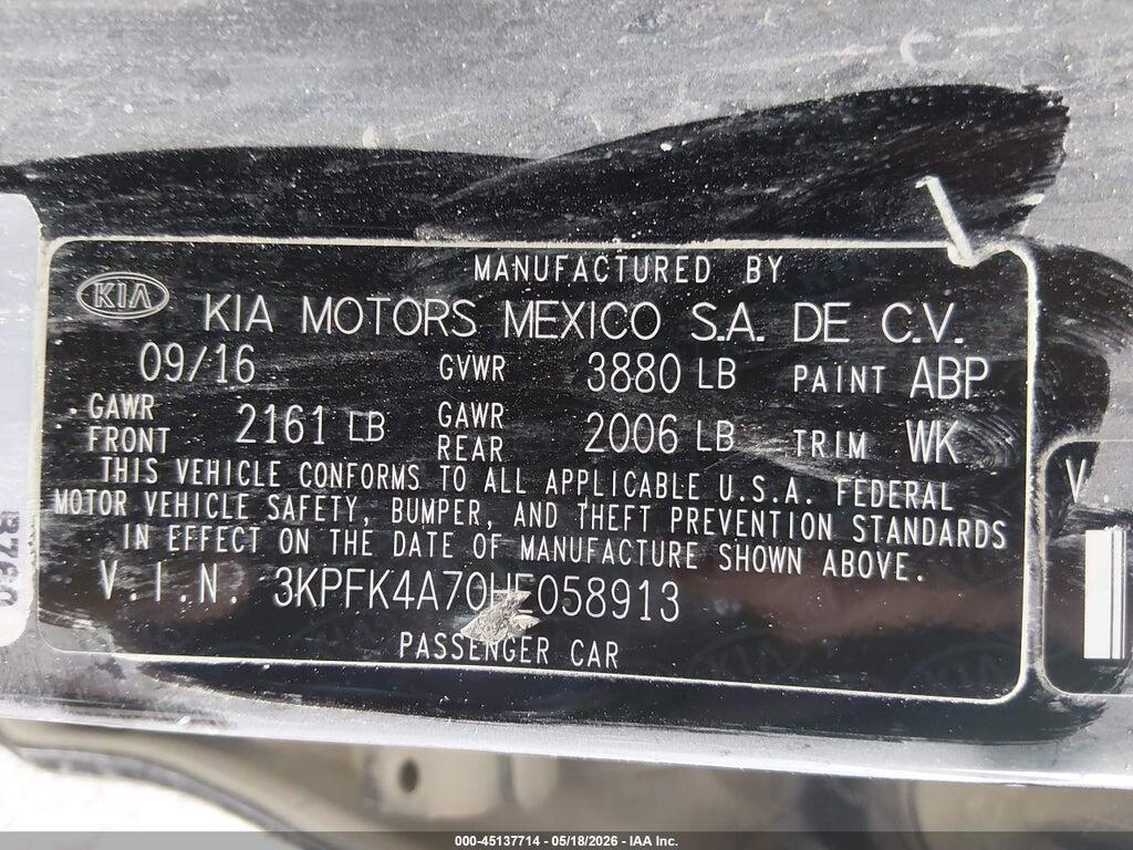 3KPFK4A70HE058913 2017 KIA FORTE photo no. 9