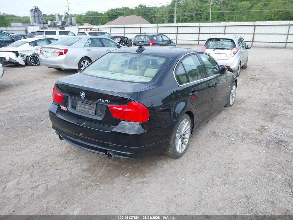 WBAPL33599A404403 2009 BMW 335I photo no. 4