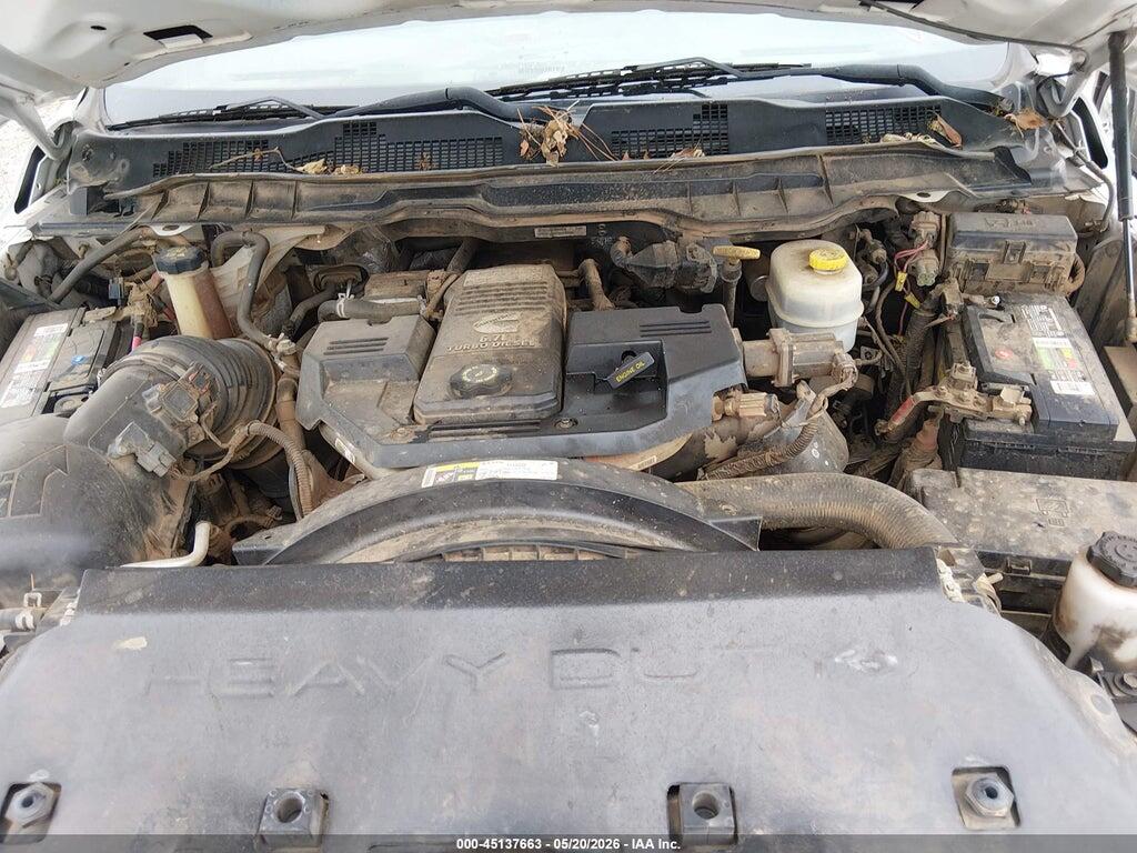 3C7WRTBLXJG180208 2018 RAM 3500 CHASSIS photo no. 10