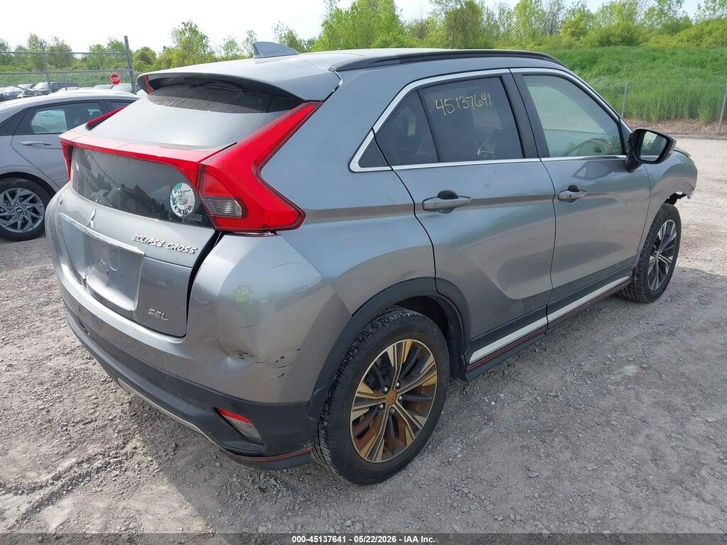 JA4AT5AA8JZ050913 2018 MITSUBISHI ECLIPSE CROSS photo no. 4