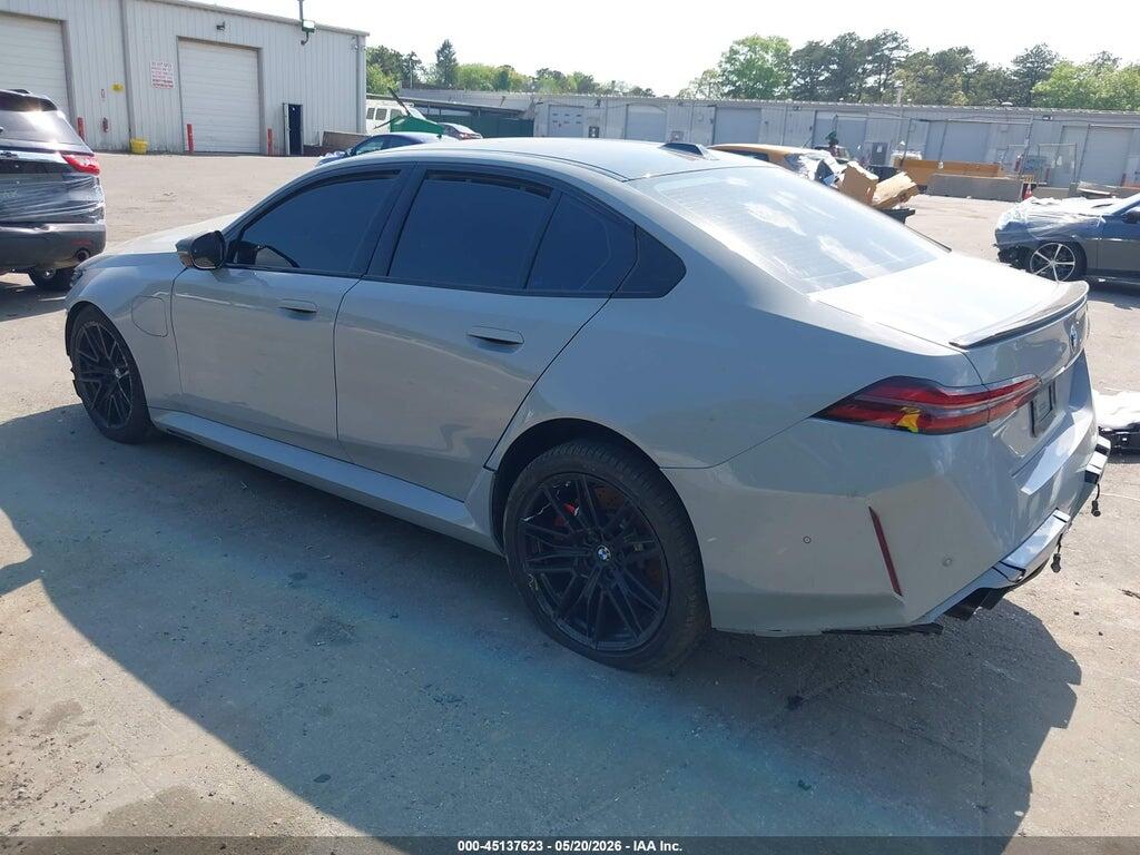 WBS83FK02TCV22294 2026 BMW M5 photo no. 3