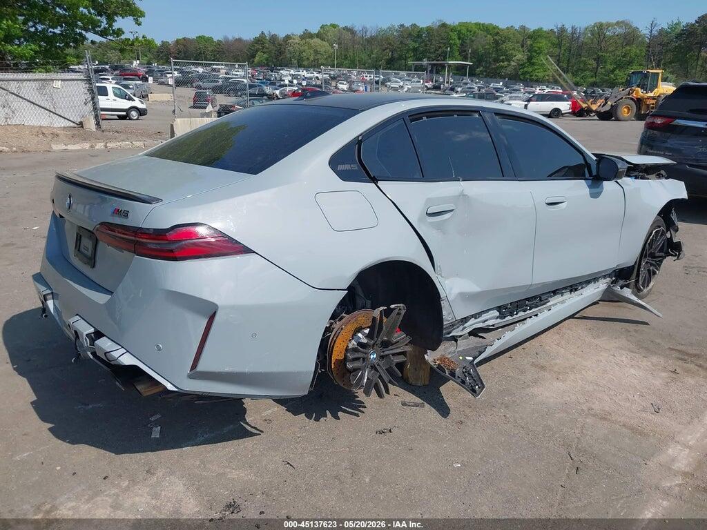 WBS83FK02TCV22294 2026 BMW M5 photo no. 4