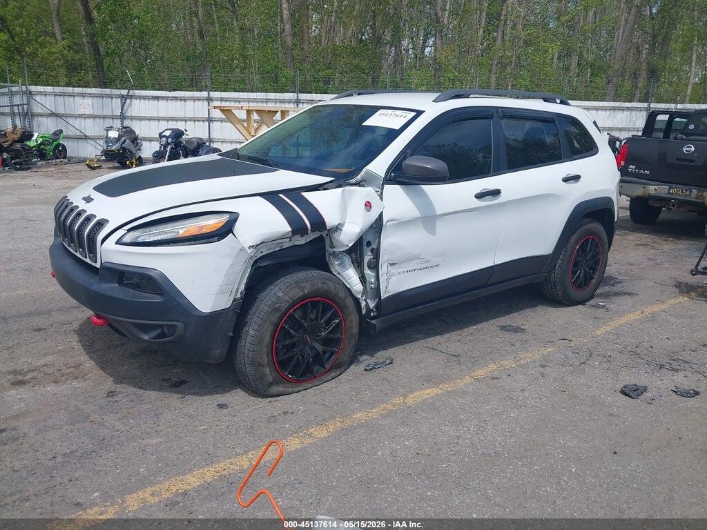 1C4PJMBS8GW130956 2016 JEEP CHEROKEE photo no. 2