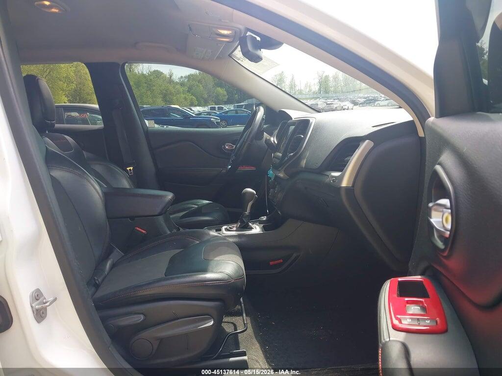 1C4PJMBS8GW130956 2016 JEEP CHEROKEE photo no. 5