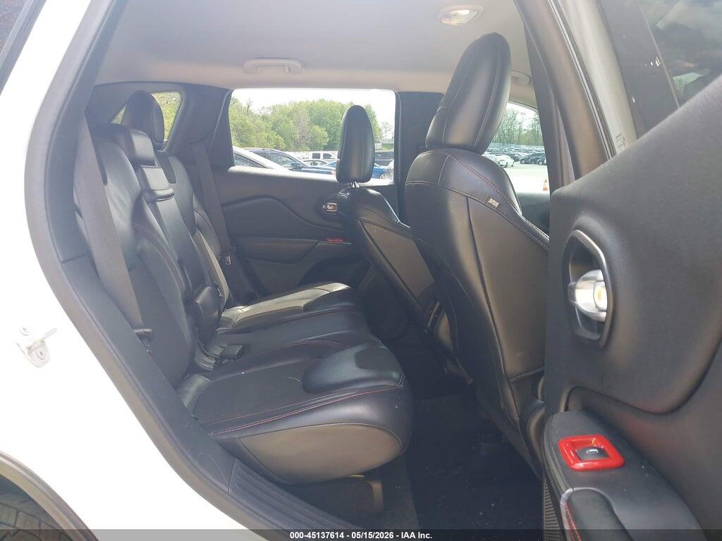 1C4PJMBS8GW130956 2016 JEEP CHEROKEE photo no. 8