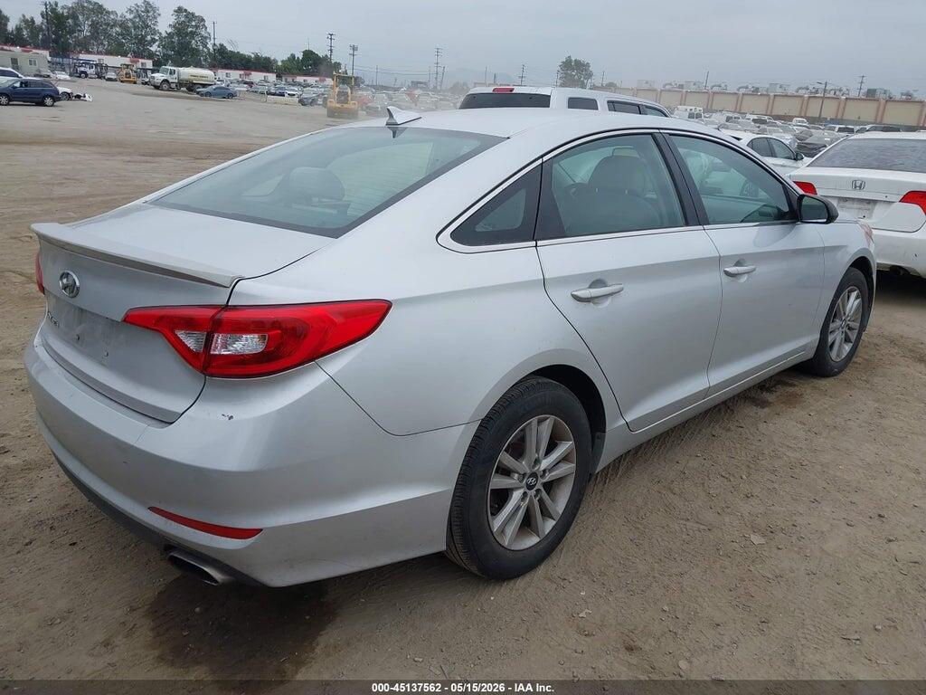 5NPE24AF8FH165252 2015 HYUNDAI SONATA photo no. 4