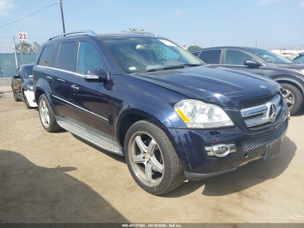 4JGBF86E88A354231 2008 MERCEDES-BENZ GL 550 photo no. 1