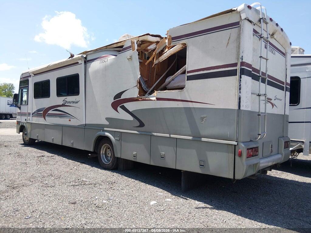 1FCNF53SX10A05609 2001 FORD F550 photo no. 3