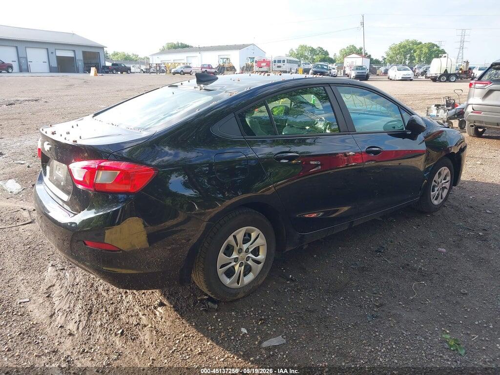 1G1BC5SM0K7120784 2019 CHEVROLET CRUZE photo no. 4