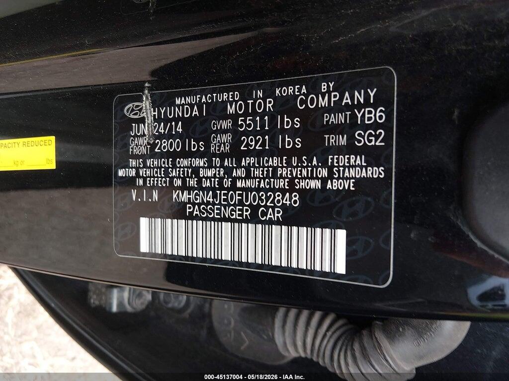 KMHGN4JE0FU032848 2015 HYUNDAI GENESIS photo no. 9