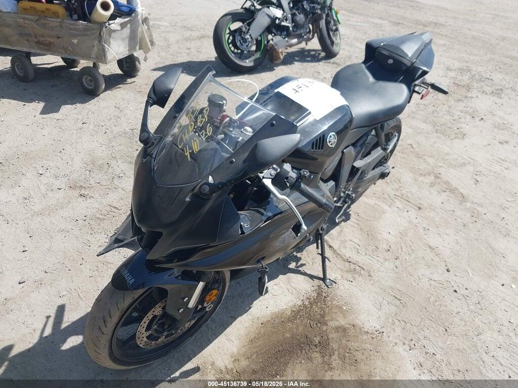 JYARM38Y6SA003632 2025 YAMAHA YZFR7 photo no. 2