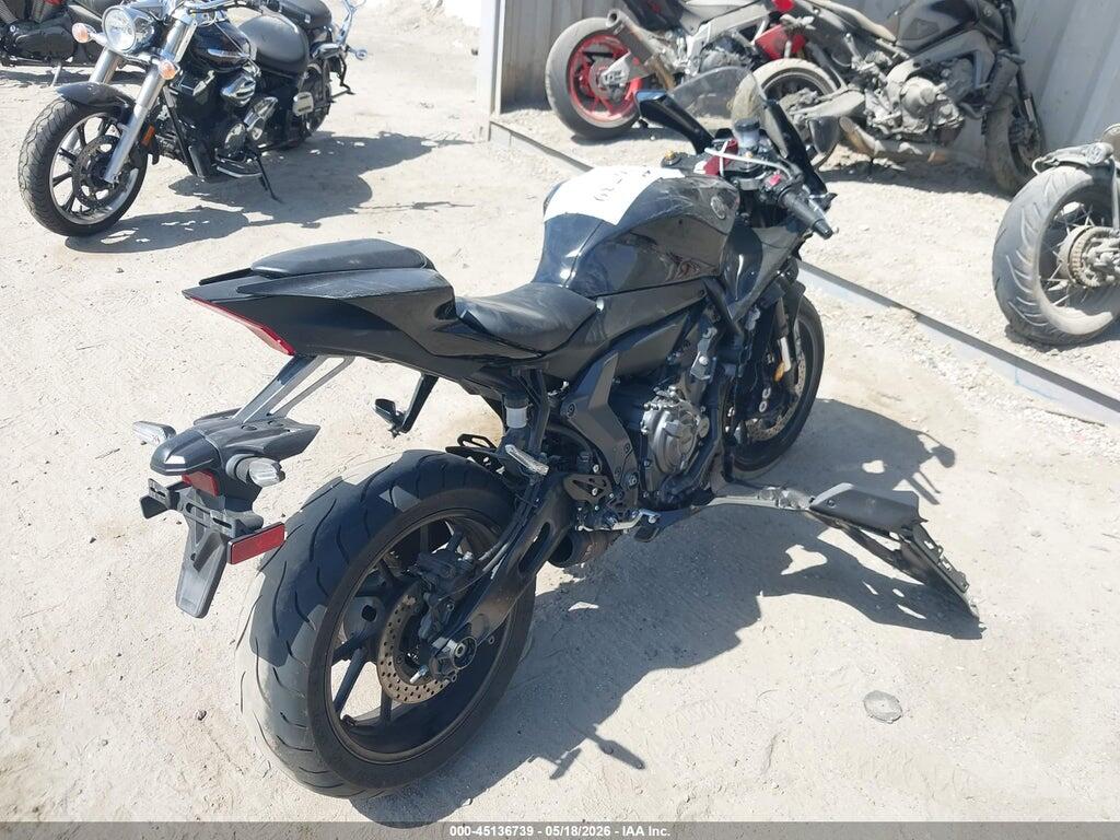 JYARM38Y6SA003632 2025 YAMAHA YZFR7 photo no. 4