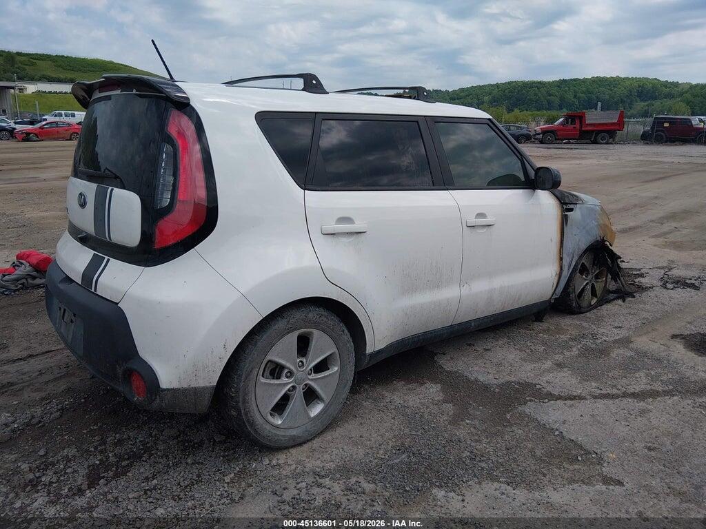 KNDJN2A22G7379182 2016 KIA SOUL photo no. 4