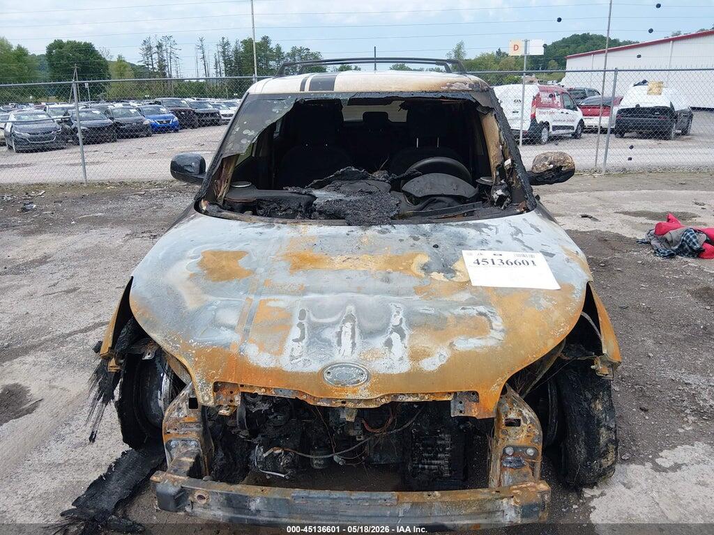 KNDJN2A22G7379182 2016 KIA SOUL photo no. 6