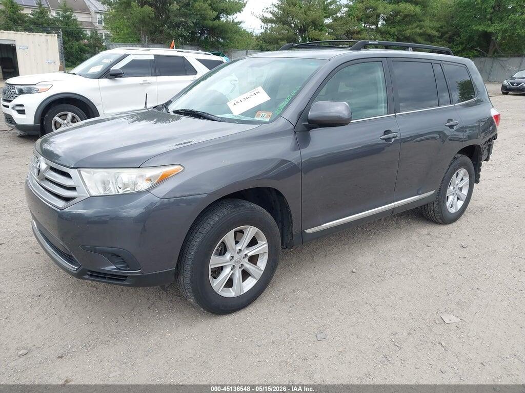 5TDBK3EH8BS052074 2011 TOYOTA HIGHLANDER photo no. 2