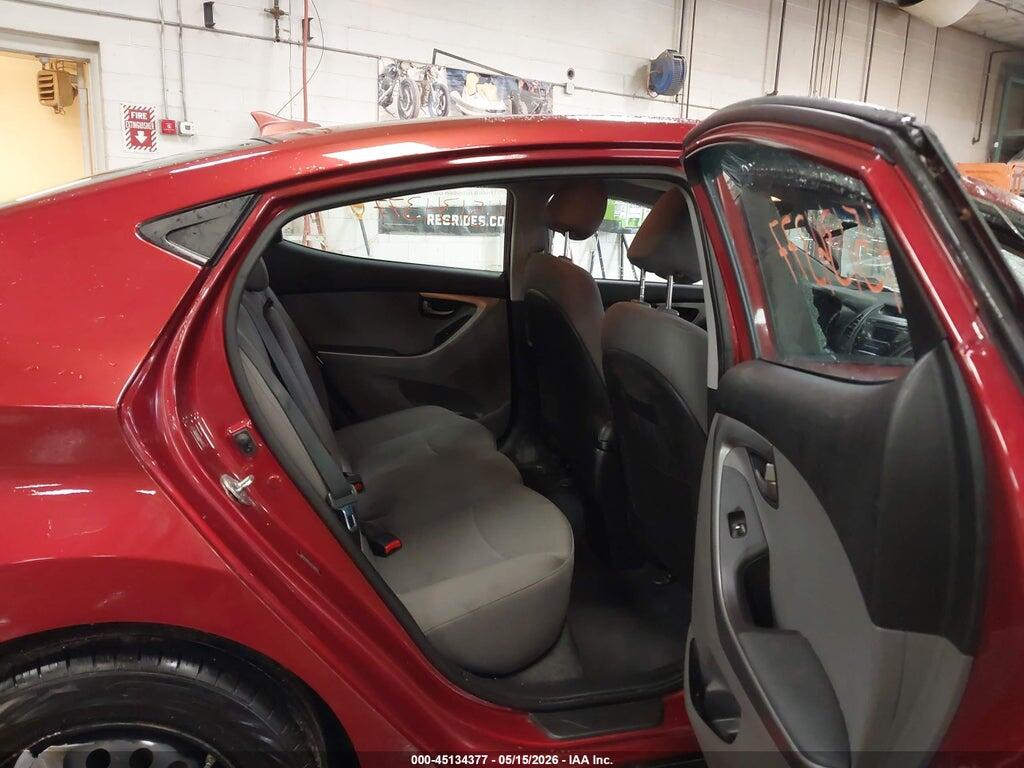 5NPDH4AE7GH744915 2016 HYUNDAI ELANTRA photo no. 8