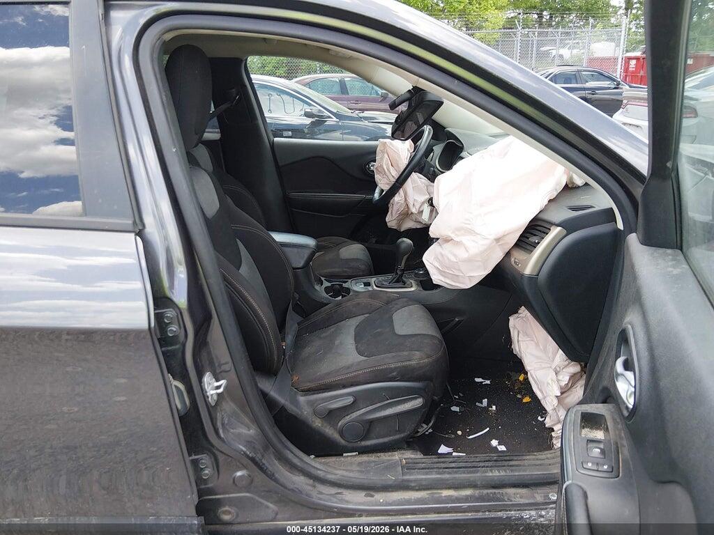 1C4PJMAB1GW314573 2016 JEEP CHEROKEE photo no. 5