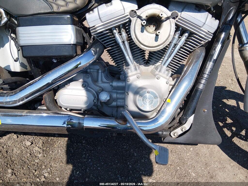 1HD1GM1126K327686 2006 HARLEY-DAVIDSON FXDI photo no. 8